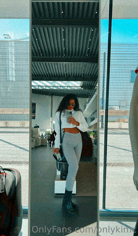 onlykimc model nice gallery