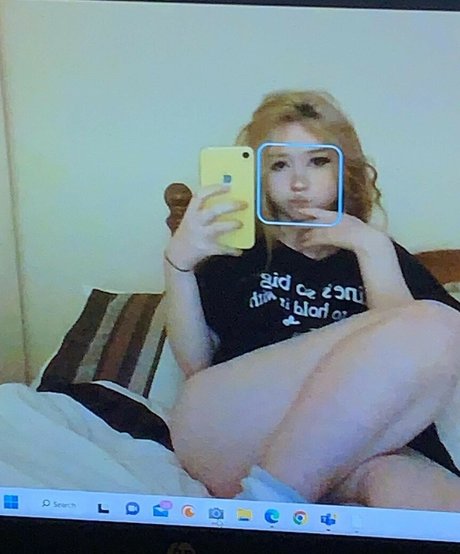 mirror selfie onlyfans beautiful xxx pic