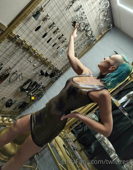 shemale outdoor onlyfans sex photo