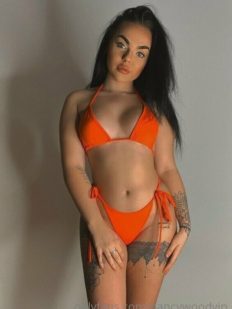 big oiled tits onlyfans nice pic