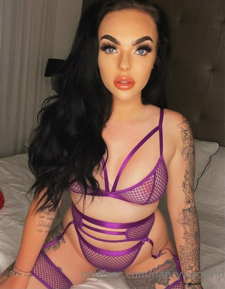 two onlyfans hot nude gallery