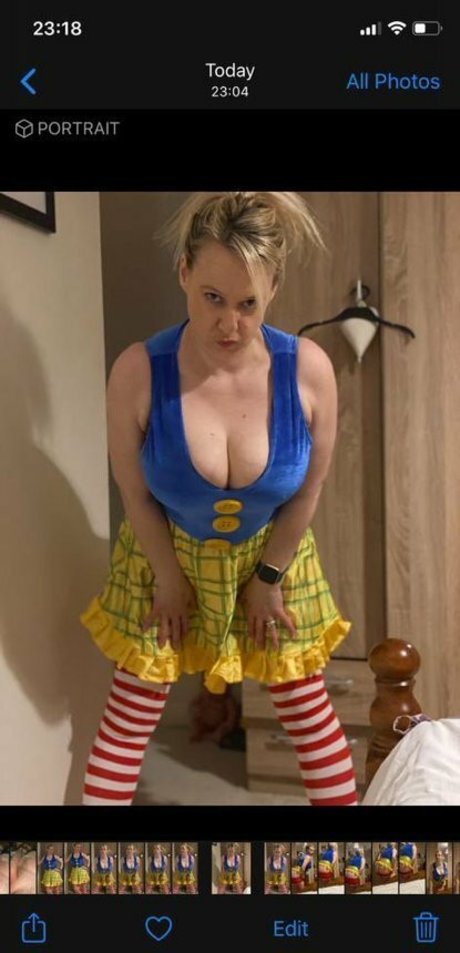 Mrs Hotwife nice pornstar picture