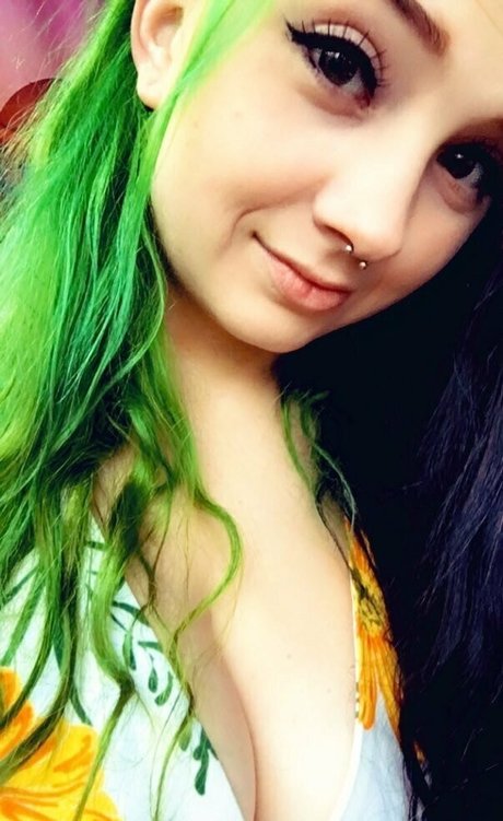 Empresselfiie model best gallery