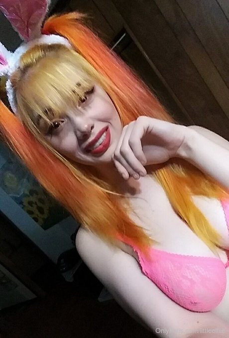 Empresselfiie erotic star pic