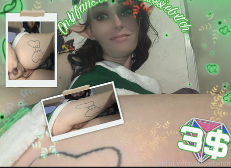 itscasssiebxtch model top photo