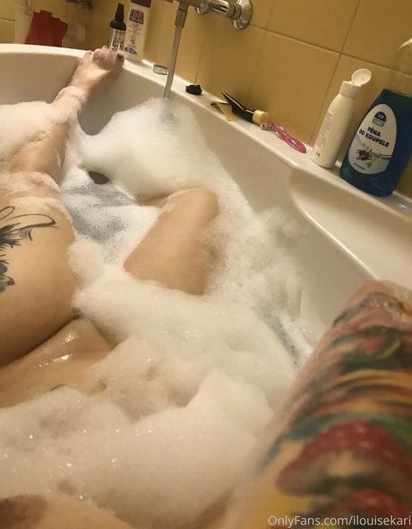 pool threesome onlyfans hot photos