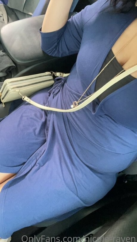 nicole raven model beautiful photo