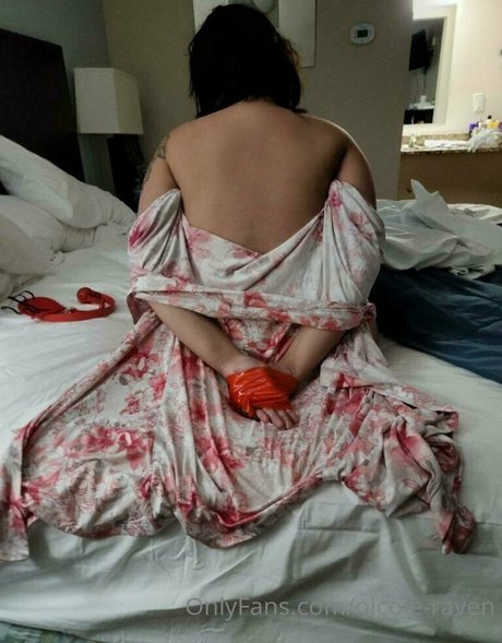 nicole raven star exclusive galleries