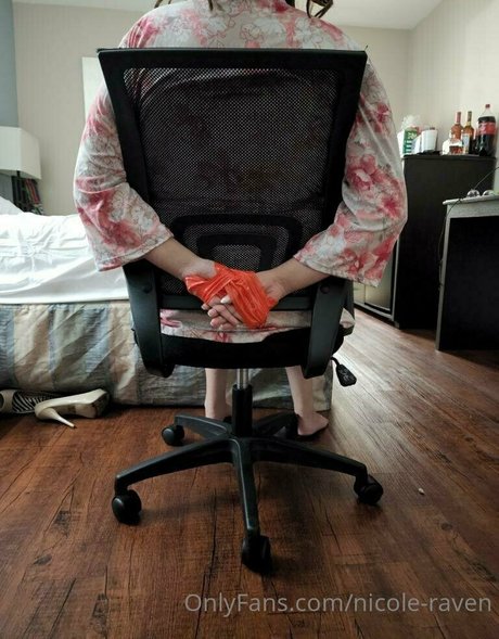 nicole raven pornstar pretty photo