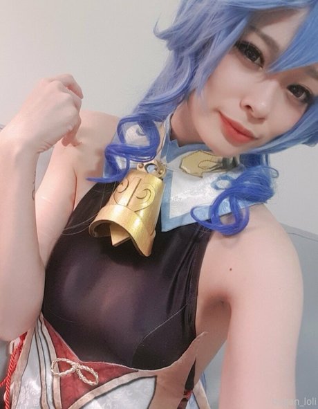 asian lesbians onlyfans hot picture