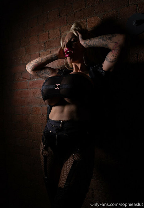 huge fake tits onlyfans sexy nudes img