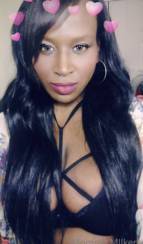 gothicblackfairy free model pic