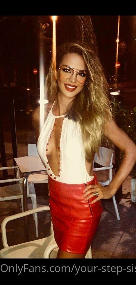 your step sister model erotic photo