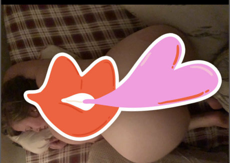 nsfwowza pretty pornstar img