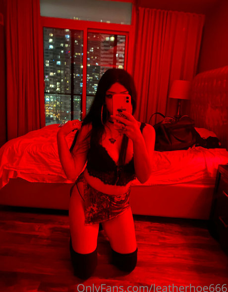 leatherhoe666 hd star picture