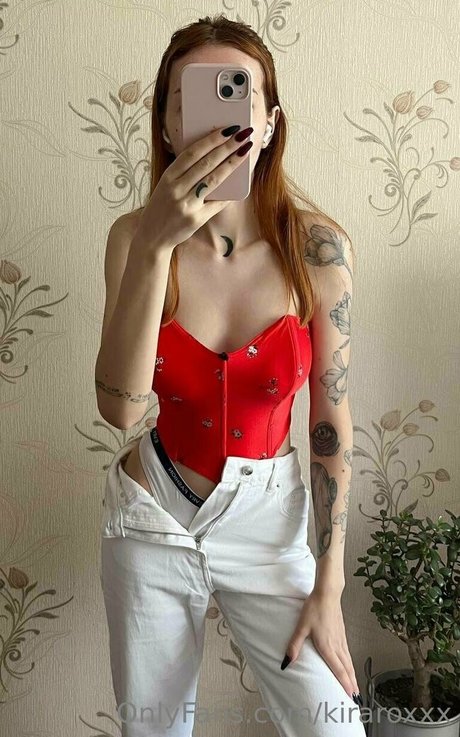 kiraroxxx model pretty photo