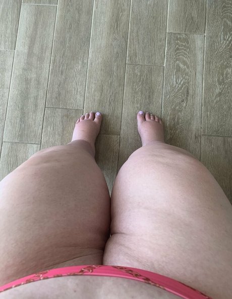 kittypiggy adult model img