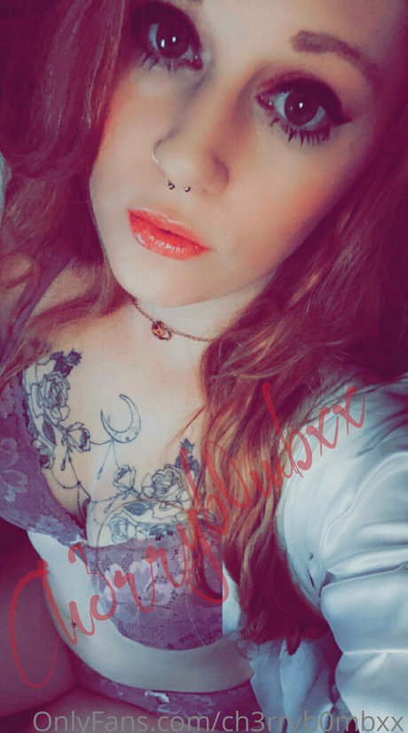 ch3rryb0mbxx perfect star galleries