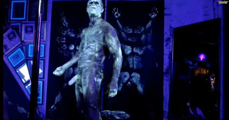 knees onlyfans art nude img