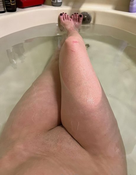 akpanda star nude pic