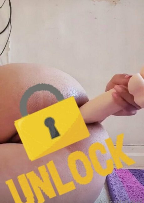 busty solo onlyfans sexy nudes images