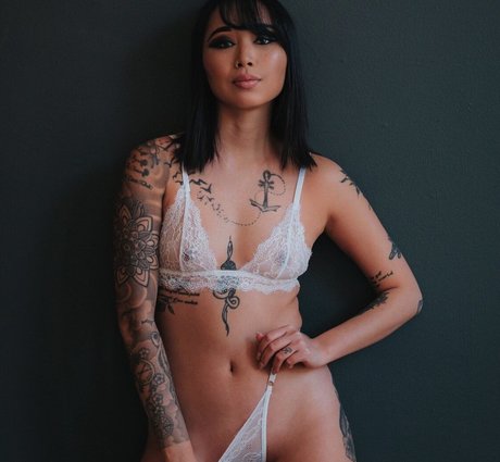 ChunLybia pornstar hot photos