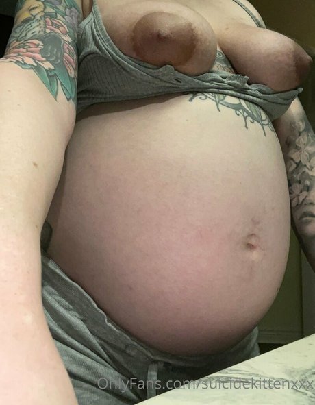 suicidekittenxxx model nice images