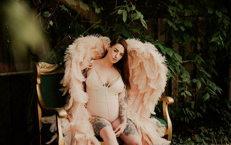 suicidekittenxxx star beautiful pics