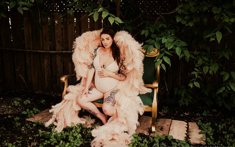 suicidekittenxxx hot model picture