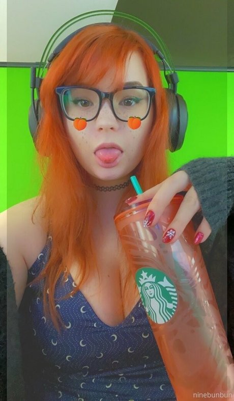 freebunbun naked actress gallery