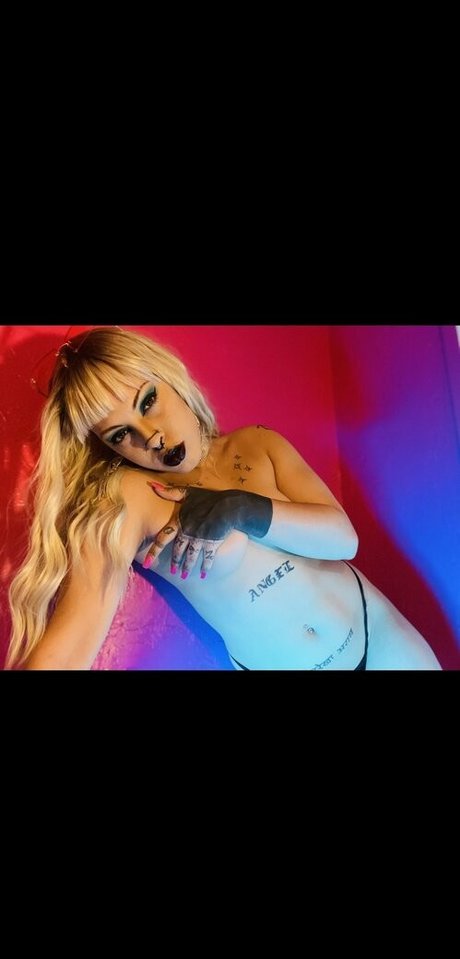 blonde sextape onlyfans beautiful image