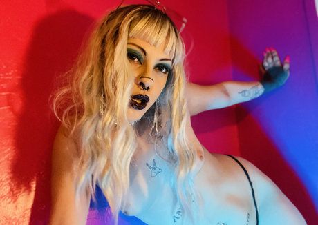 virginitysmiles pornstar naked image