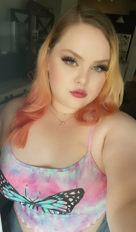 laylaluckie24 perfect star galleries