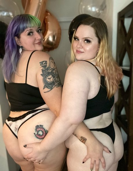 laylaluckie24 high quality model archive