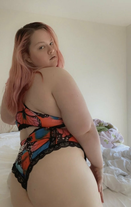 laylaluckie24 star perfect pics