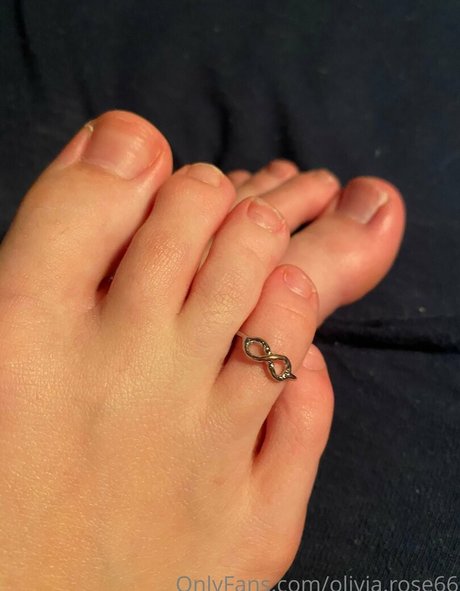 olivia rose66 nude model image