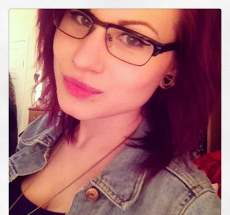 Honey And Sulphur pornographic model pictures