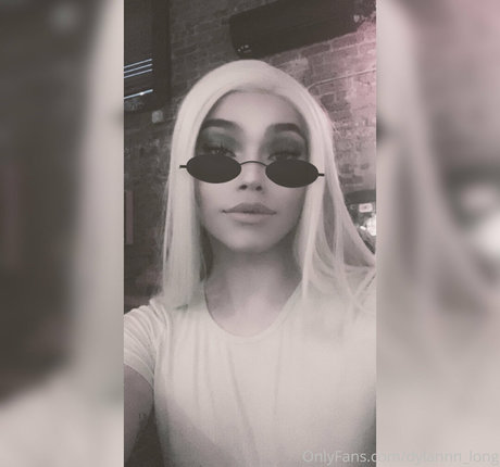 arielllll pornstar erotic image