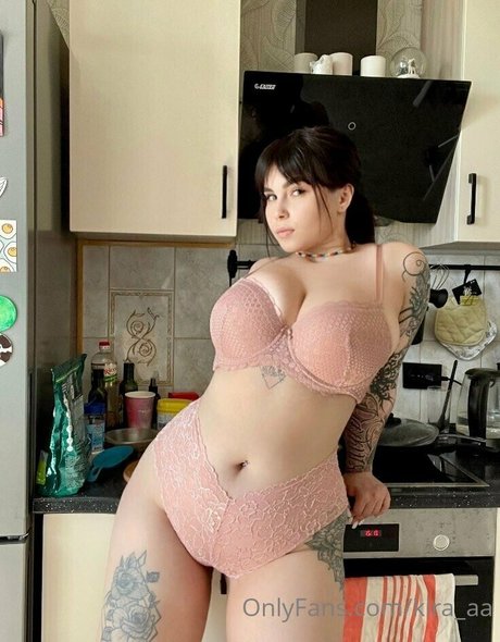 kira aa model nice images