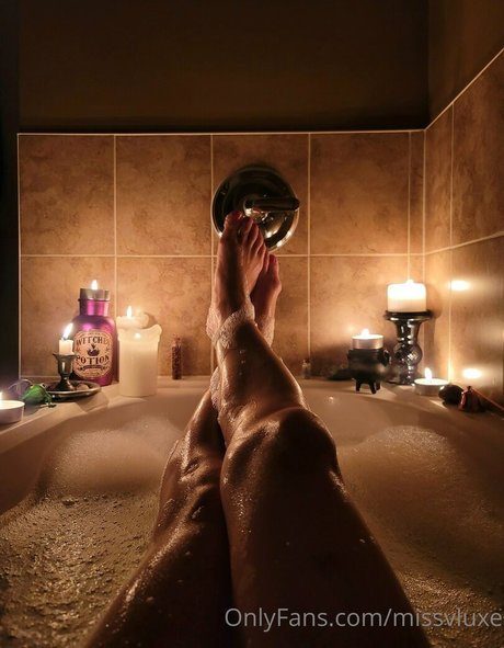 missvluxe sex star images