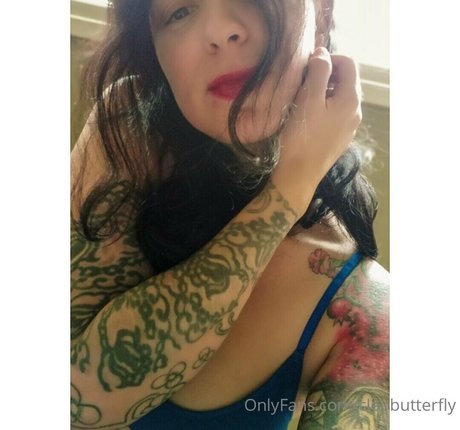 cleobutterfly naked model images