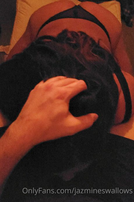 jazmineswallows xxx pornstar picture