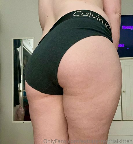 extraterrestrialkitten top pornstar picture