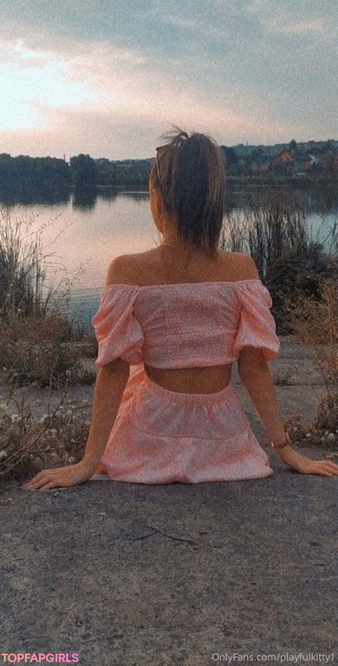 playfulkitty1 star pretty photo