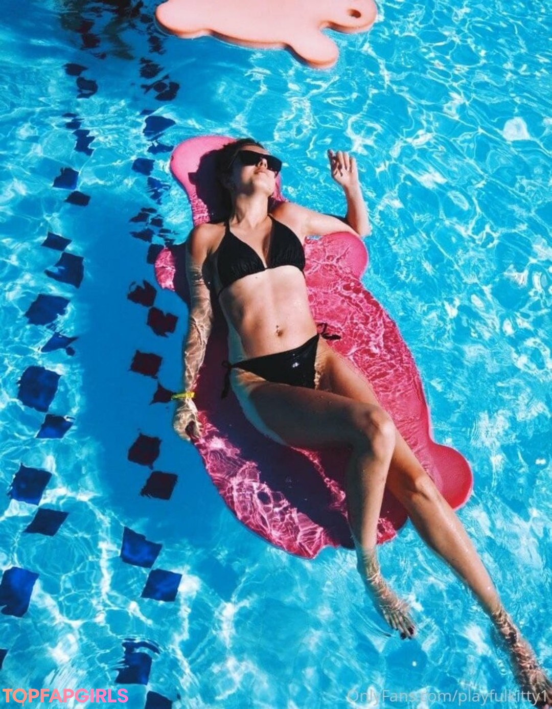 playfulkitty1 perfect model picture