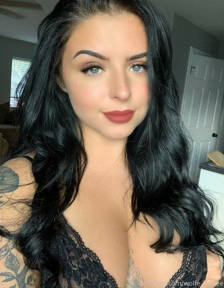 hay babe erotic model pics