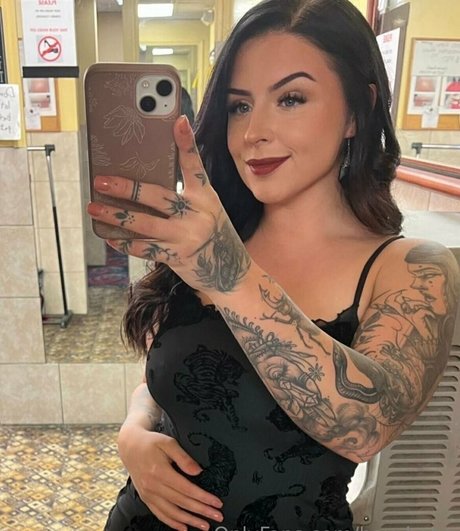 big tits mom onlyfans art naked archive