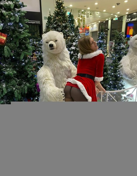 Abbivr xxx actress photo