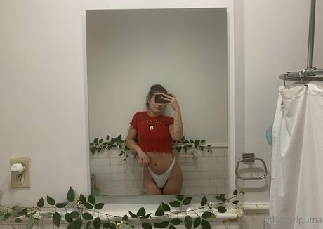 nevenevnev model nudes pic