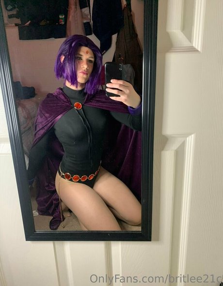 britlee21c pornographic star picture